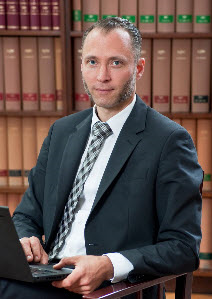 Rechtsanwalt   Ulrich Kerner