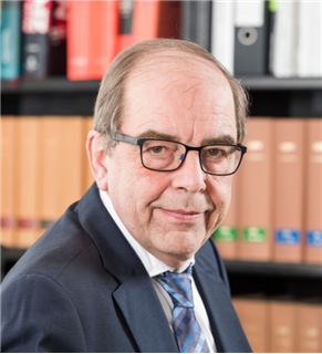 Rechtsanwalt und Notar   Heribert Kersting