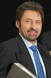 Rechtsanwalt und Notar a.D.   Klaus Begas